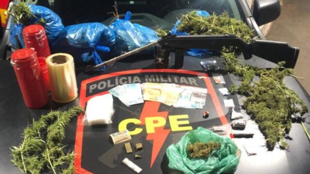 No combate ao tráfico, CPE estoura laboratório de drogas e prende suspeito, em Catalão