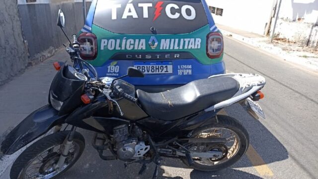 Tático Móvel de Catalão recupera motocicleta furtada poucas horas após o furto