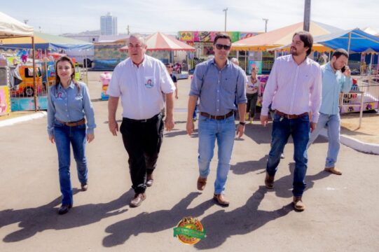 Presidente da FAEG, José Mário Schreiner, visita a 42ª Expo Catalão