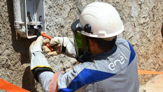 Projeto Energia Legal, da Enel, alerta para os perigos e prejuízos do furto de energia