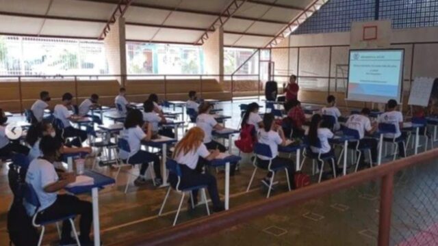 MP pede que Goiás indenize aluno autista de colégio militar que foi obrigado a cortar o cabelo