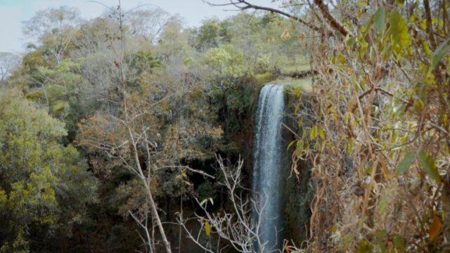 Defesa Civil interdita cachoeira de Ponte Alta, em Uberaba, por risco de desmoronamento de rochas