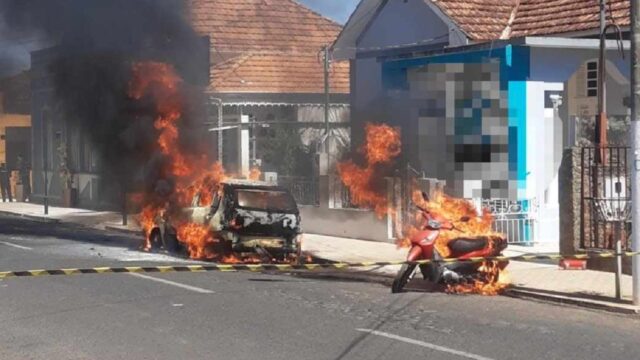 Cabo de alta tensão se rompe e provoca incêndio em veículos, em Ipameri; VÍDEO