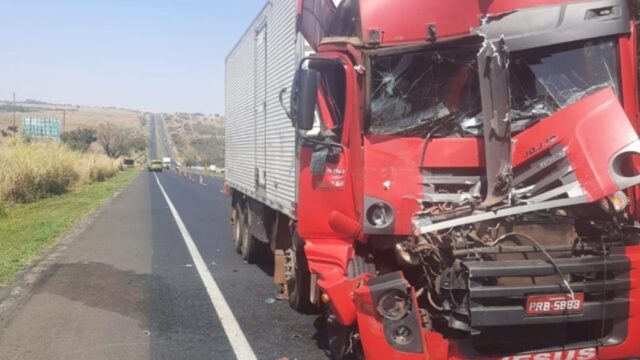 Ocorrência: colisão é registrada na Br-050, em Uberlândia