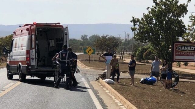 Acidente deixa uma pessoa ferida em Caldas Novas