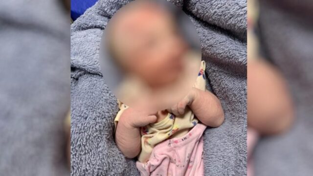 Mulher que alegou ter achado bebê dentro de saco de lixo é a mãe da criança, diz polícia
