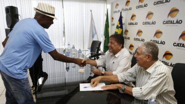 Festa do rosário 2022: Prefeitura de Catalão repassa R$ 208 mil para 26 capitães de ternos de congo