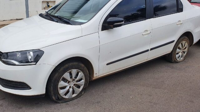 PM recupera carro furtado durante ocorrência de violência doméstica, em Catalão