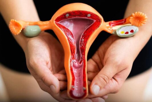 Projeto de lei que acaba com a exigência do consentimento expresso do cônjuge para cirurgias, como laqueadura e vasectomia, é sancionado nesta segunda-feira (5)