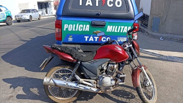 Em Catalão, Tático Móvel recupera moto furtada em Pires do Rio
