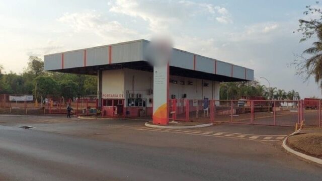 Vazamento de amônia na BRF deixa uma pessoa morta e trabalhadores intoxicados em Rio Verde, diz polícia