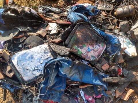 Família de Catalão tem casa destruída por fogo e precisa de doações