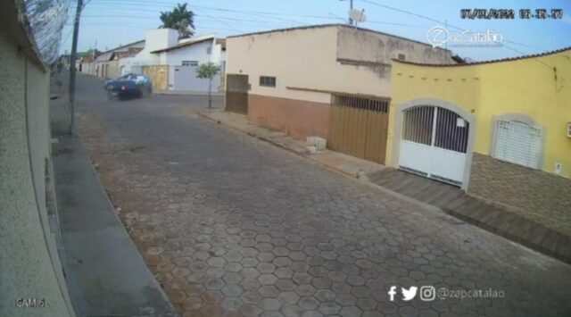 Câmera flagra acidente com viatura da PM que deixou dois feridos, em Pires do Rio
