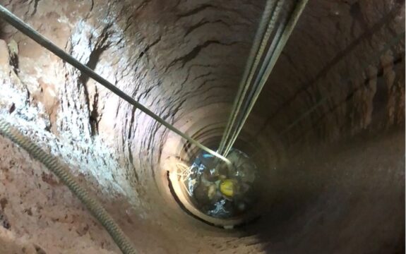 Mulher morre após cair em cisterna de 15 metros de profundidade em Trindade