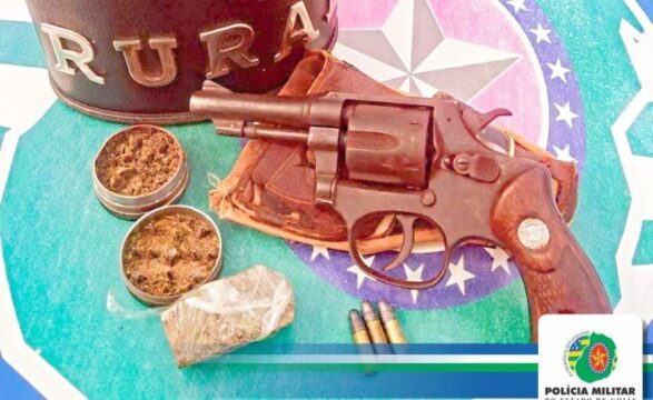 Batalhão Rural apreende adolescente de 16 anos com arma de fogo e drogas no município de Corumbaíba