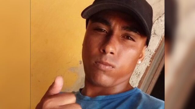 Jovem é morto a tiros na porta de bar, em Davinópolis