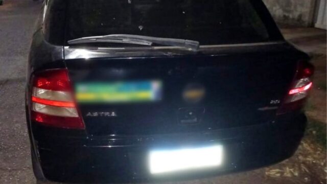 Carro furtado é recuperado em Uberlândia e dupla é presa após pedir R$ 5 mil para devolvê-lo
