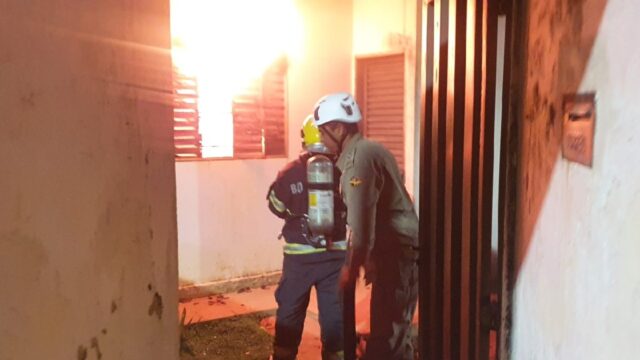 Filho é suspeito de atear fogo na casa da mãe em Catalão