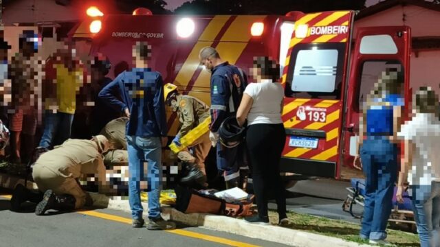 Colisão entre carro e moto deixa uma pessoa ferida na Vila Liberdade, em Catalão