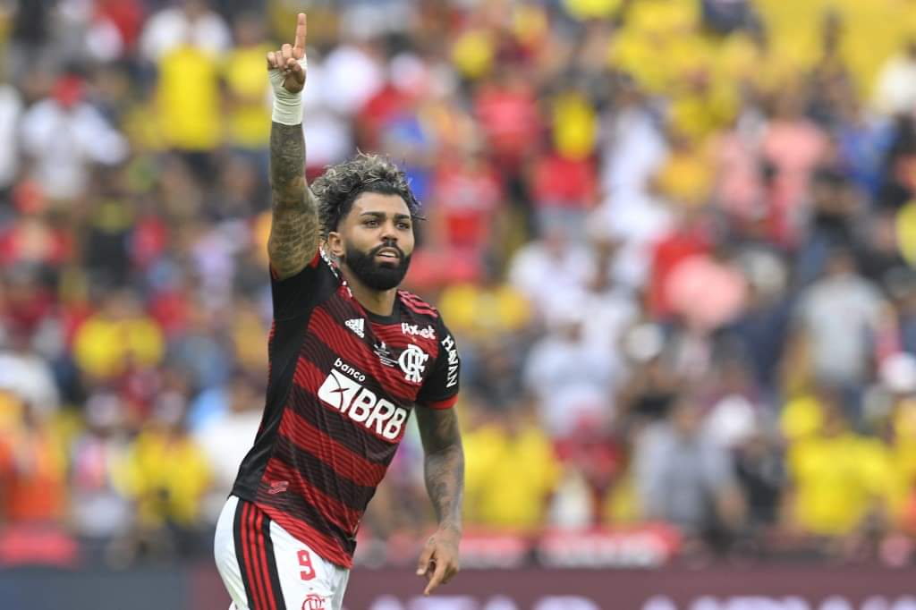 Flamengo é o 1º campeão a vencer todos os jogos das oitavas até a final -  29/10/2022 - UOL Esporte