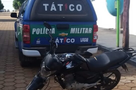 Moto furtada em Uberlândia é recuperada pelo Tático Móvel em Davinópolis