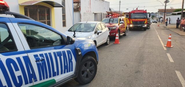 Catalão: Homem é encontrado com corpo carbonizado em residência incendiada no Bairro Progresso