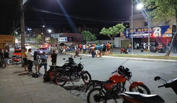 Mulher de 52 anos morre ao colidir contra motocicleta em avenida de Caldas Novas