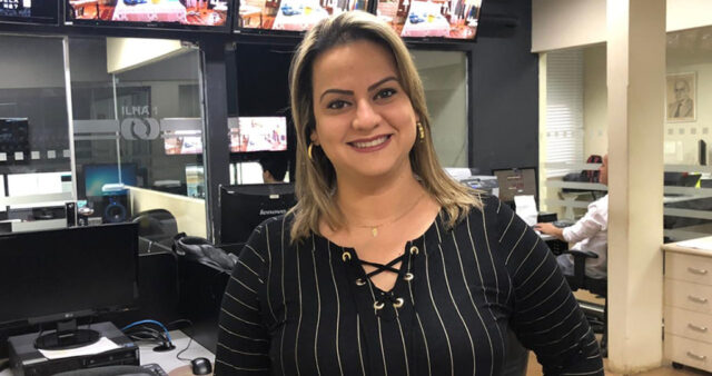 Parabéns à jornalista Alyne Braga, que completou mais um ano de vida nesta quarta-feira (12)