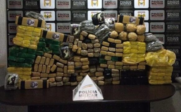 Trio é preso com mais de 200 tabletes de maconha na quarta apreensão em menos de uma semana em Uberlândia