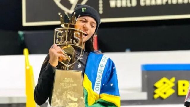 Rayssa Leal é campeã da Liga Mundial de Skate Street