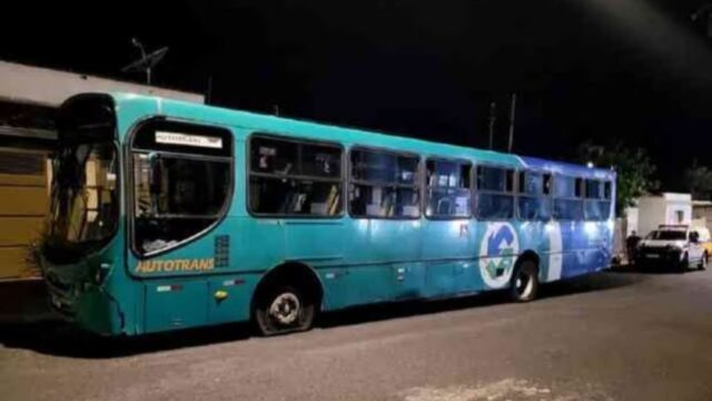 Homem furta ônibus de transporte público em Uberlândia