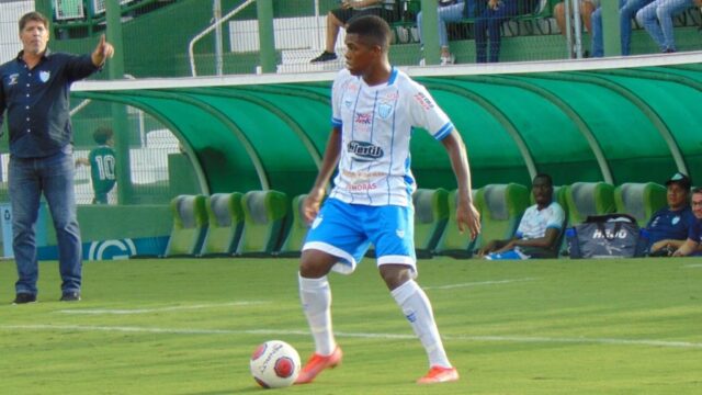 Crac anuncia mais três jogadores para a disputa do Goianão de 2023