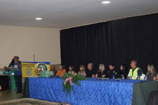 PRF realiza formatura de alunos das escolas públicas estaduais e municipais de Ouvidor