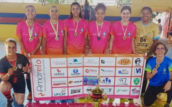 Equipe de Futsal Feminino de Catalão (AmarElo) é campeã da Copa Mutirão, em Araguari