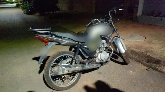 Policiais recuperam moto furtada no pátio da Superintendência de Trânsito de Catalão (SMTC)