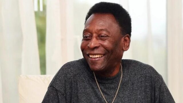 Pelé responde ao tratamento contra infecção respiratória