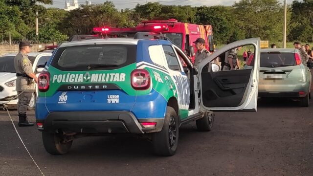 Homem é baleado dentro de veículo no residencial Barka, em Catalão