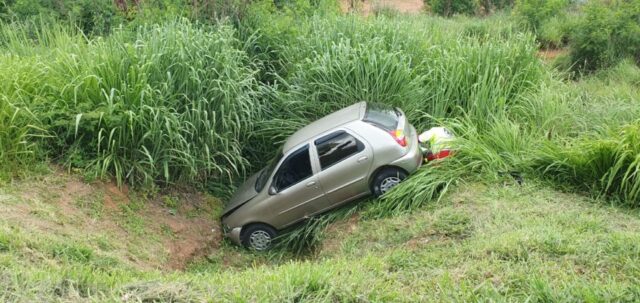 Saída de pista deixa motorista ferido na BR-050 em Catalão