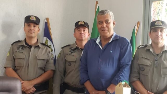 Comandante do 9° CRPM visita prefeitos de Ipameri e Campo Alegre de Goiás