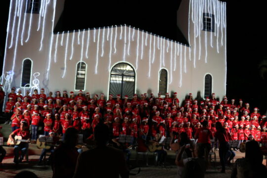 Prefeitura de Três Ranchos apresenta Cantata Natalina com estudantes da Rede Municipal de Educação