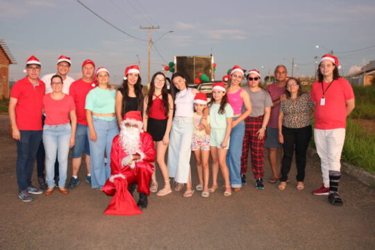 Zap Catalão realiza pelo 5º ano o “Natal Feliz” com distribuição de brinquedos para crianças de Catalão; veja fotos
