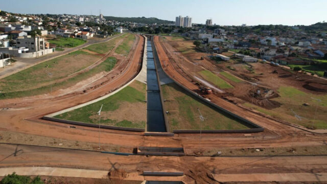 Canalização do Córrego Pirapitinga: 92% do projeto executado