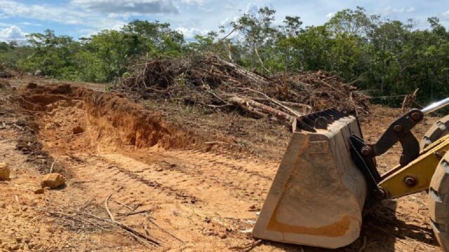 PCGO investiga manejo inadequado de solo e excesso de barro em córrego de Marzagão