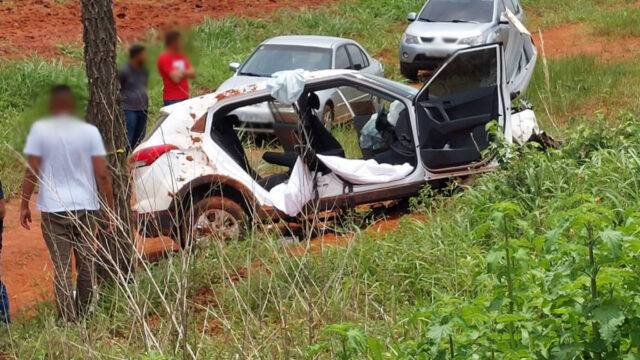 Idosa de 72 anos morre e outras quatro pessoas ficam feridas em um grave acidente na GO-139, em Caldas Novas