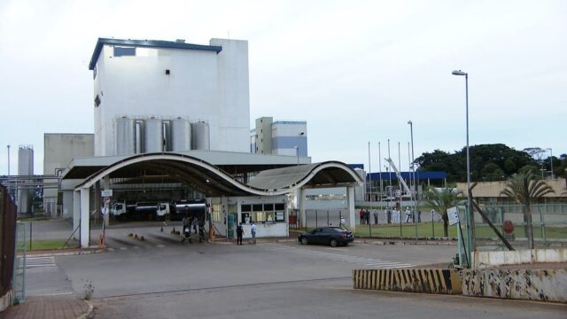 Acidente de trabalho: Explosão em empresa de laticínios deixa cinco feridos em Uberlândia
