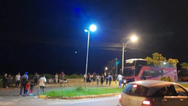 Grupo com 150 turistas fica sem hospedagem em Caldas Novas após golpe