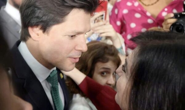 Daniel Vilela participa da posse de Tebet e sinaliza bom relacionamento com governo federal