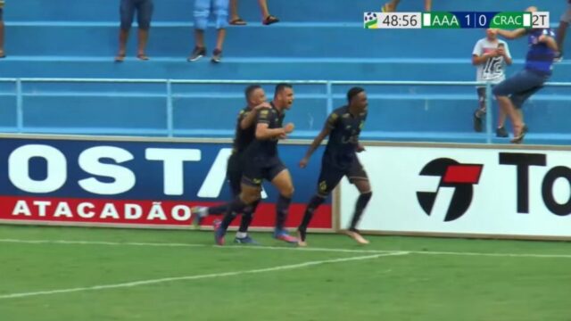 Com pênalti convertido no final, Aparecidense vence Crac por 1 x 0 e assume a terceira posição do Goianão 2023