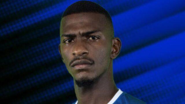 Crac contrata zagueiro Márcio Júnior, ex-jogador do Foz do Iguaçu
