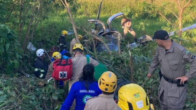 Avião cai e deixa duas pessoas feridas em Goiânia